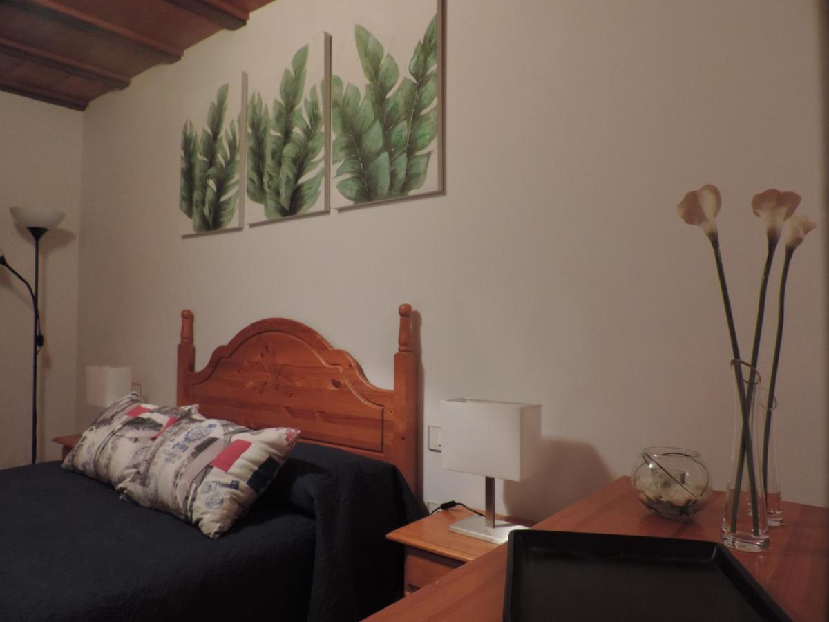 Estudio Plaza San Sebastian Apartment *
